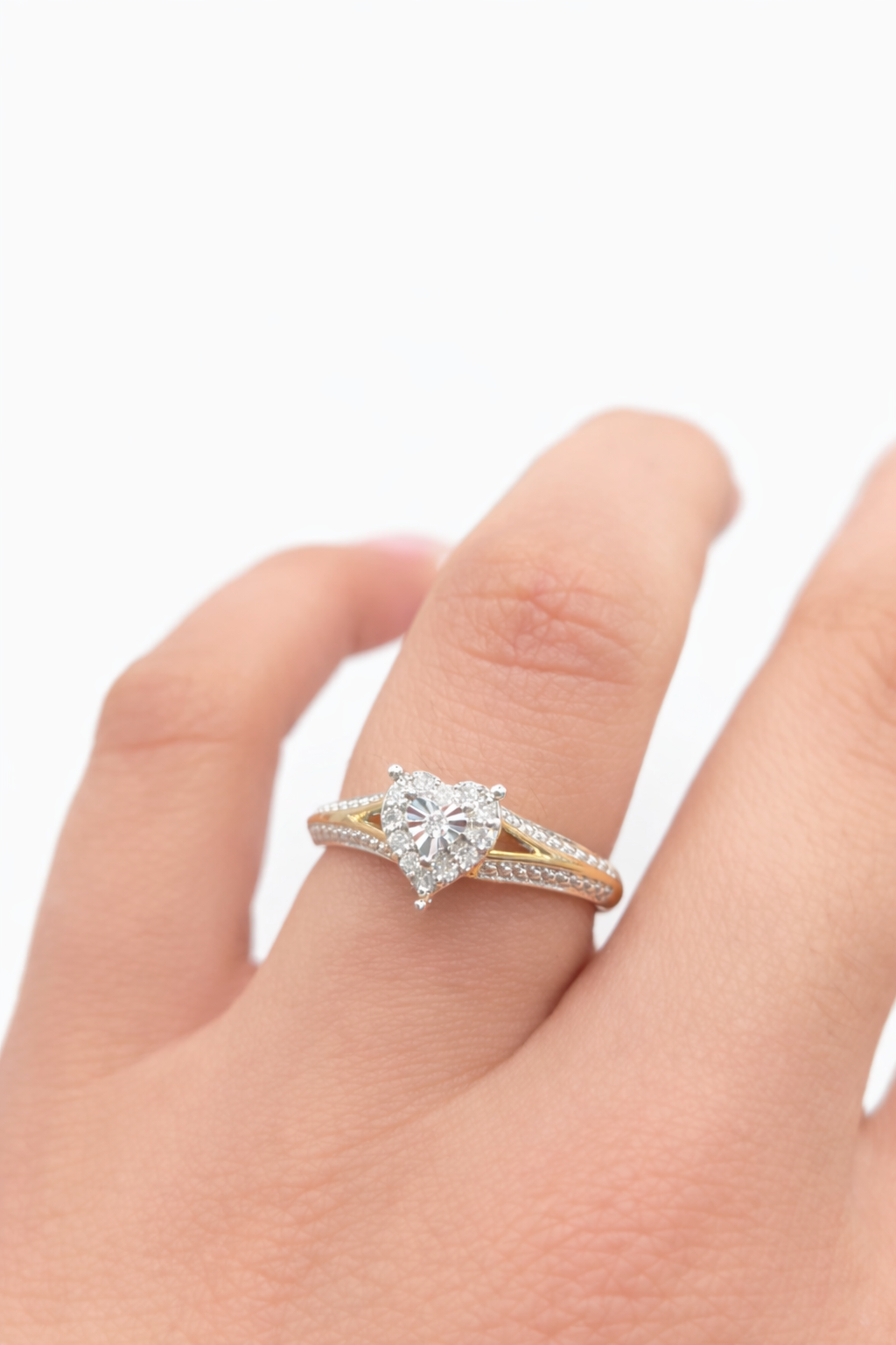 10K DELICATE SMALL HEART DIAMOND WOMAN'S RING – 7 – JY Jewelry Wholesale