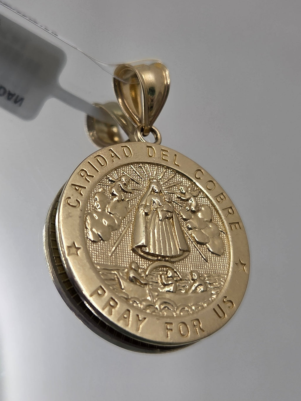 10K CIRCULAR PLAIN VIRGEN DE LA CARIDAD PENDANT – JY Jewelry Wholesale