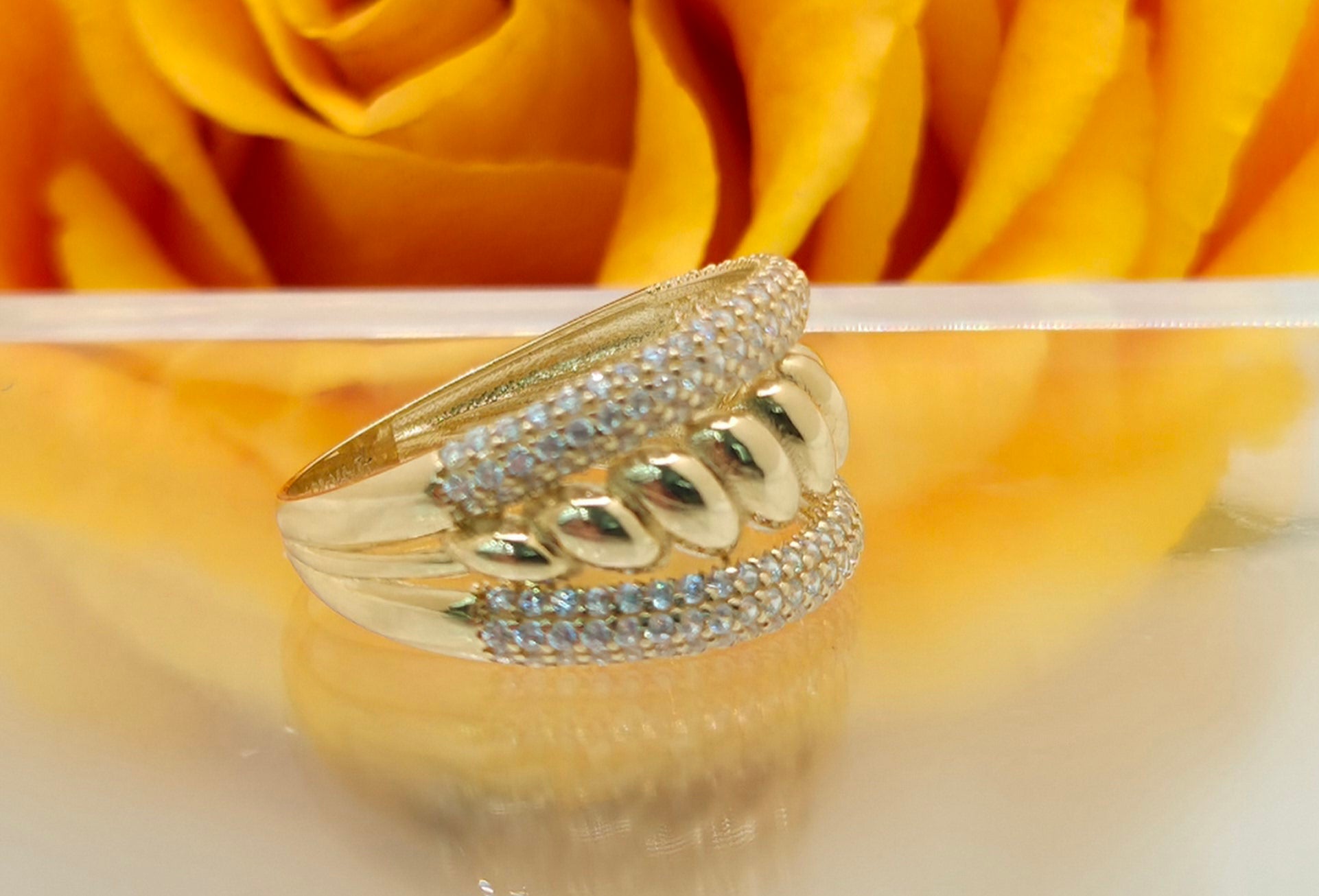 14K ELEGANT SMAL CROISSANT CZ DETAIL WOMEN'S RING – 7 – JY Jewelry Wholesale