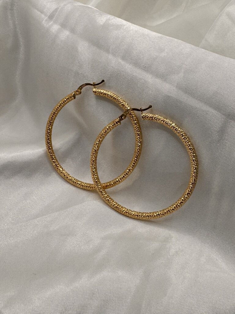 10K NEVADAS HOOPS EARRINGS – 6 3MM – JY Jewelry Wholesale