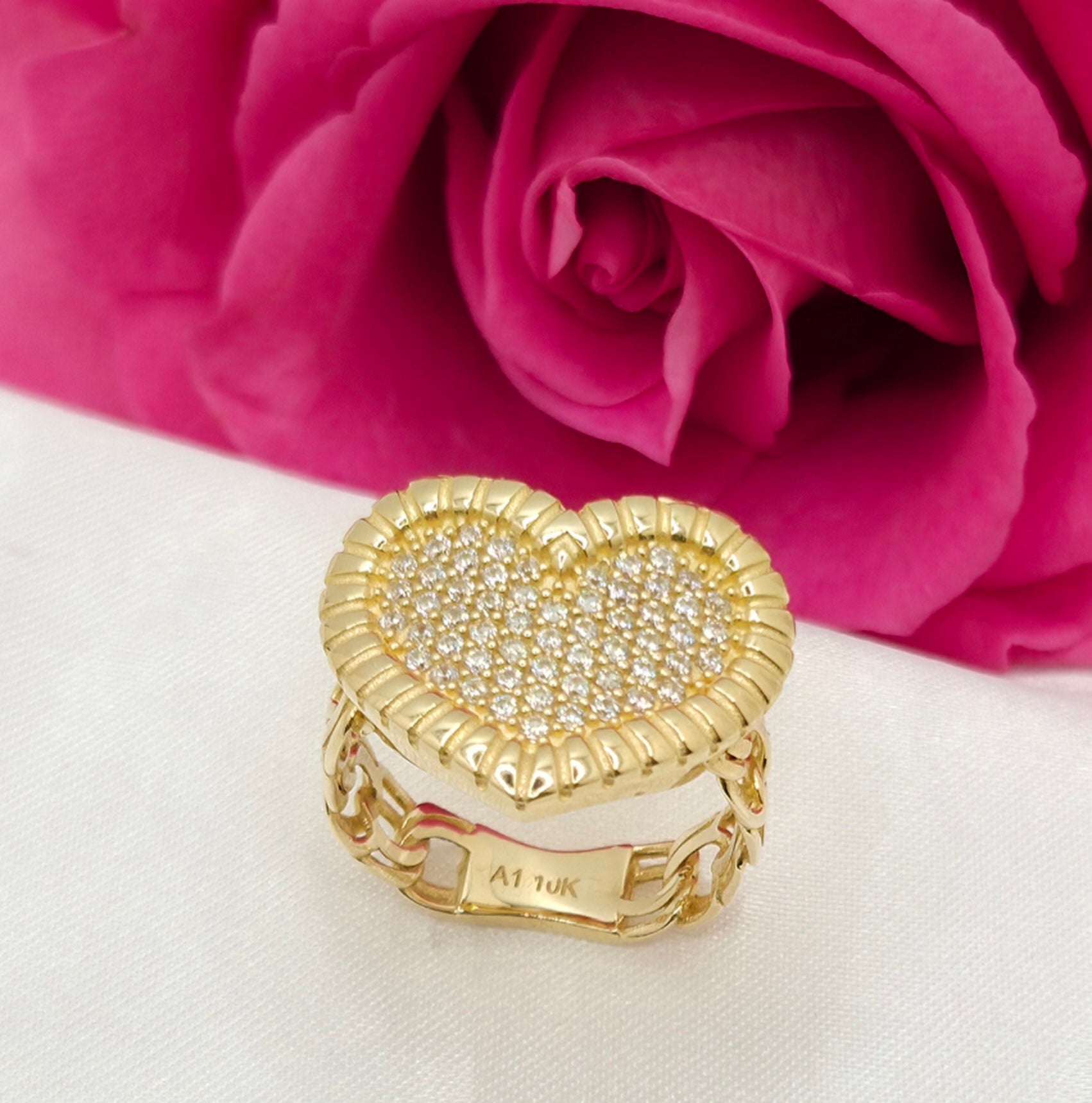 10K CHINO LINK WITH STONES HEART RING – 8 – JY Jewelry Wholesale