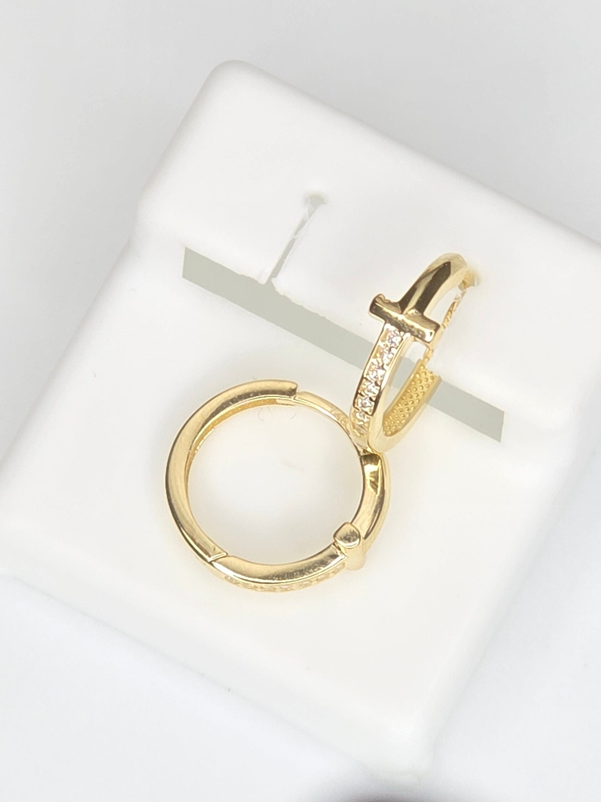 10K DELICATE CROSS HOOPS EARRINGS – EXTRA SMALL – JY Jewelry Wholesale