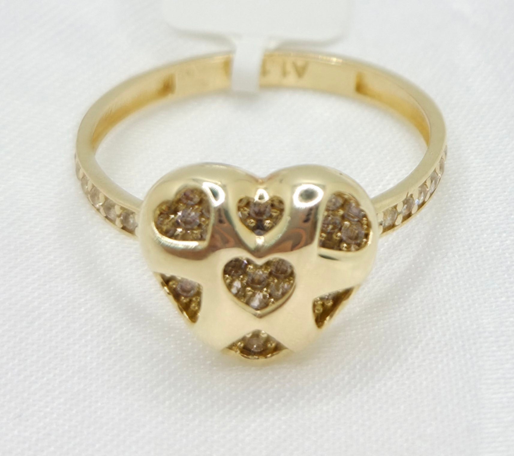 10K SMALLS HEARTS CZ BACKGROUND RING – 7 – JY Jewelry Wholesale