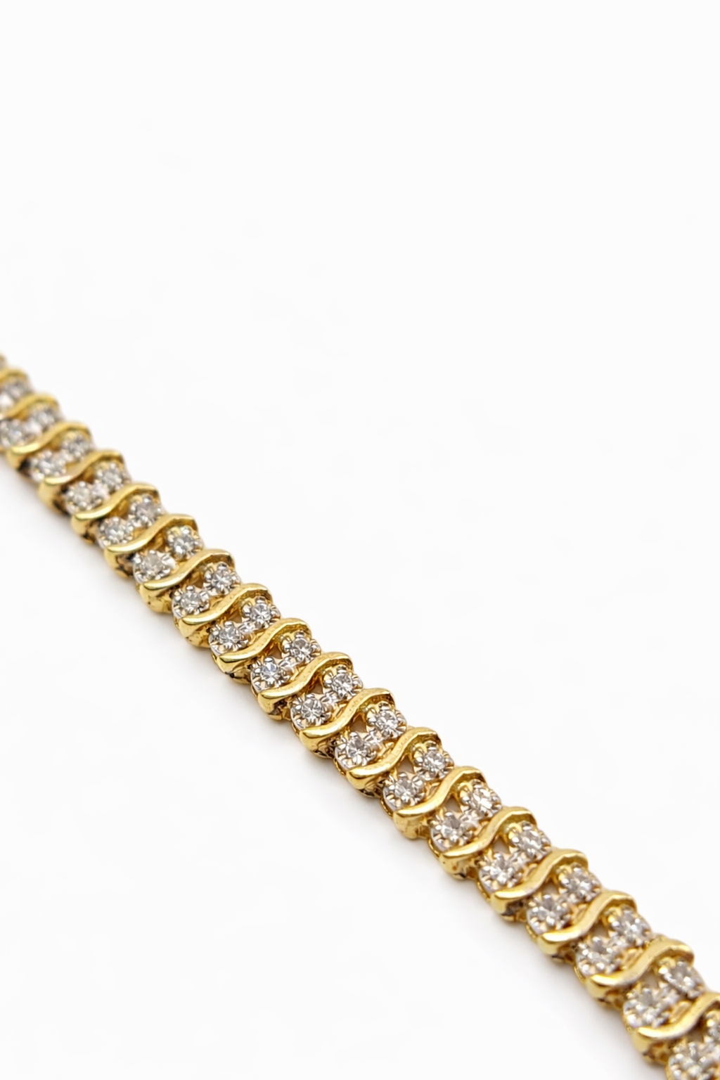 14K ELEGANT AND DELICATE DIAMOND WOMAN'S BRACELET – 7" – JY Jewelry Wholesale