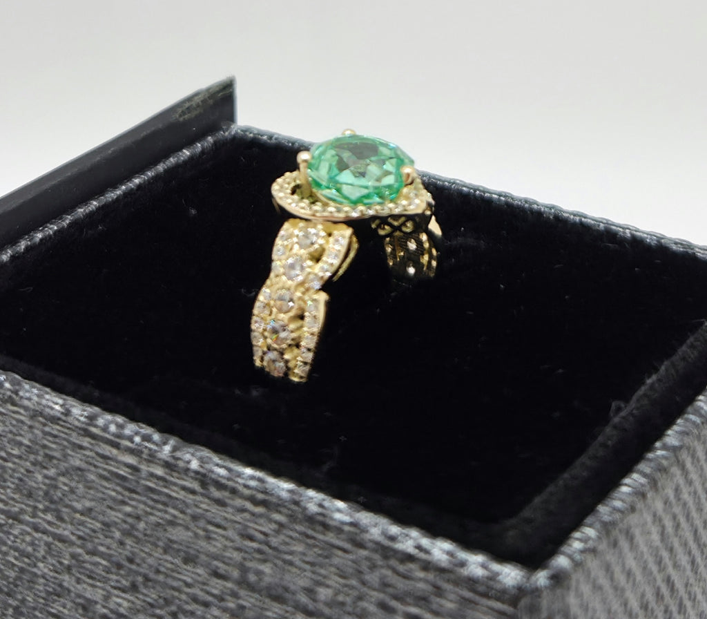 14K ELEGANT HEART RING WITH LIGHT GREEN STONE – 7 – JY Jewelry Wholesale