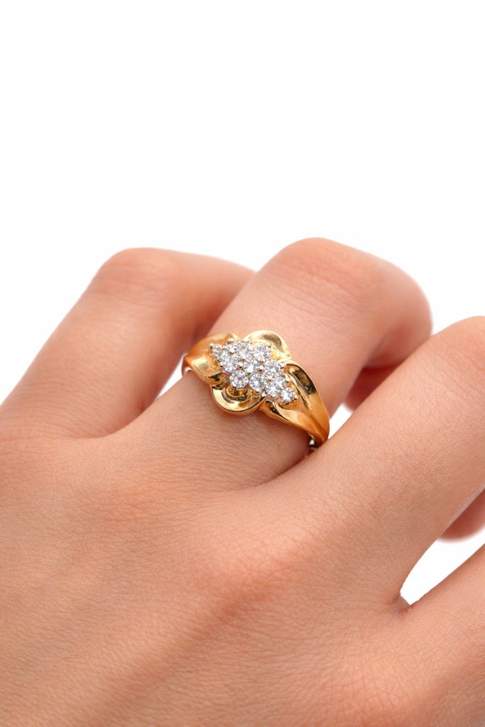 10K ELEGANT MODERN DIAMOND WOMAN'S RING – 7 – JY Jewelry Wholesale