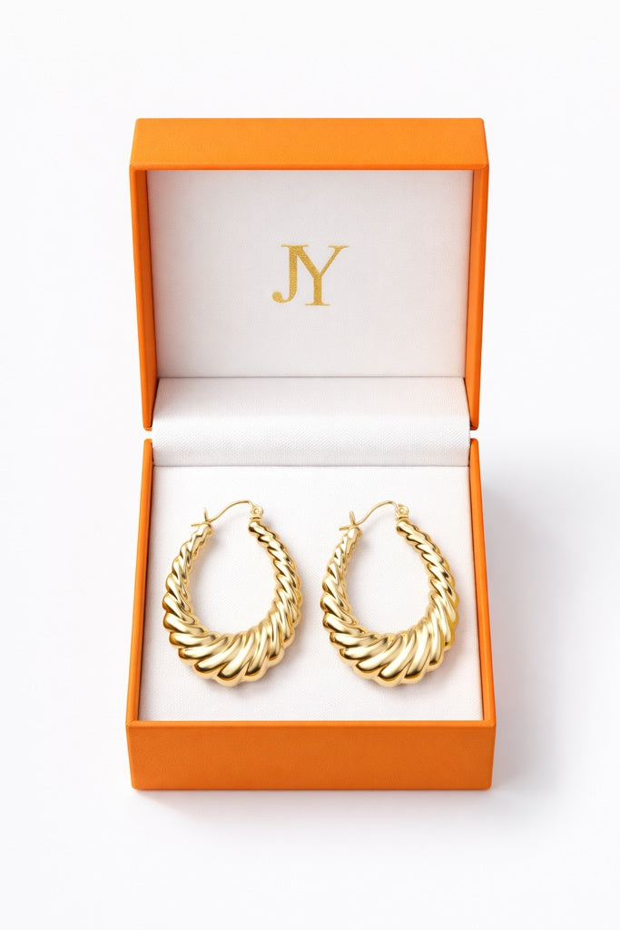 10K VINTAGE STYLE CROISSANT DESIGN HOOPS EARRINGS – LARGE – JY Jewelry Wholesale