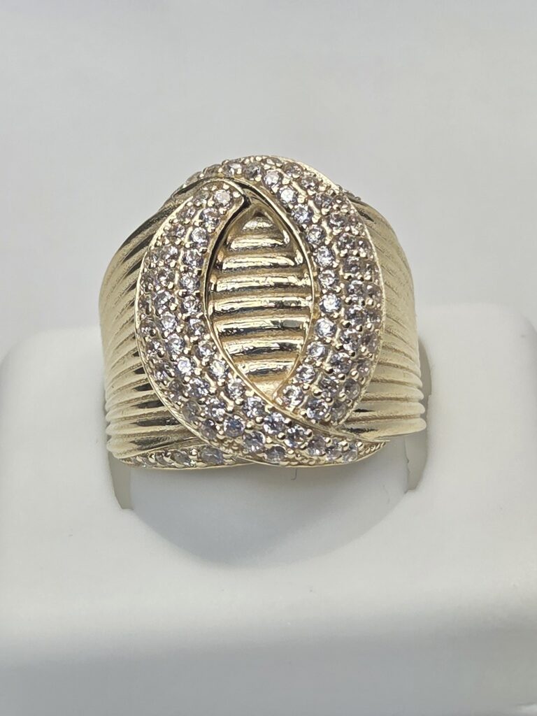 10K VINTAGE CA DETAIL OAVL DESIGN WOMAN'S RING – 8 – JY Jewelry Wholesale