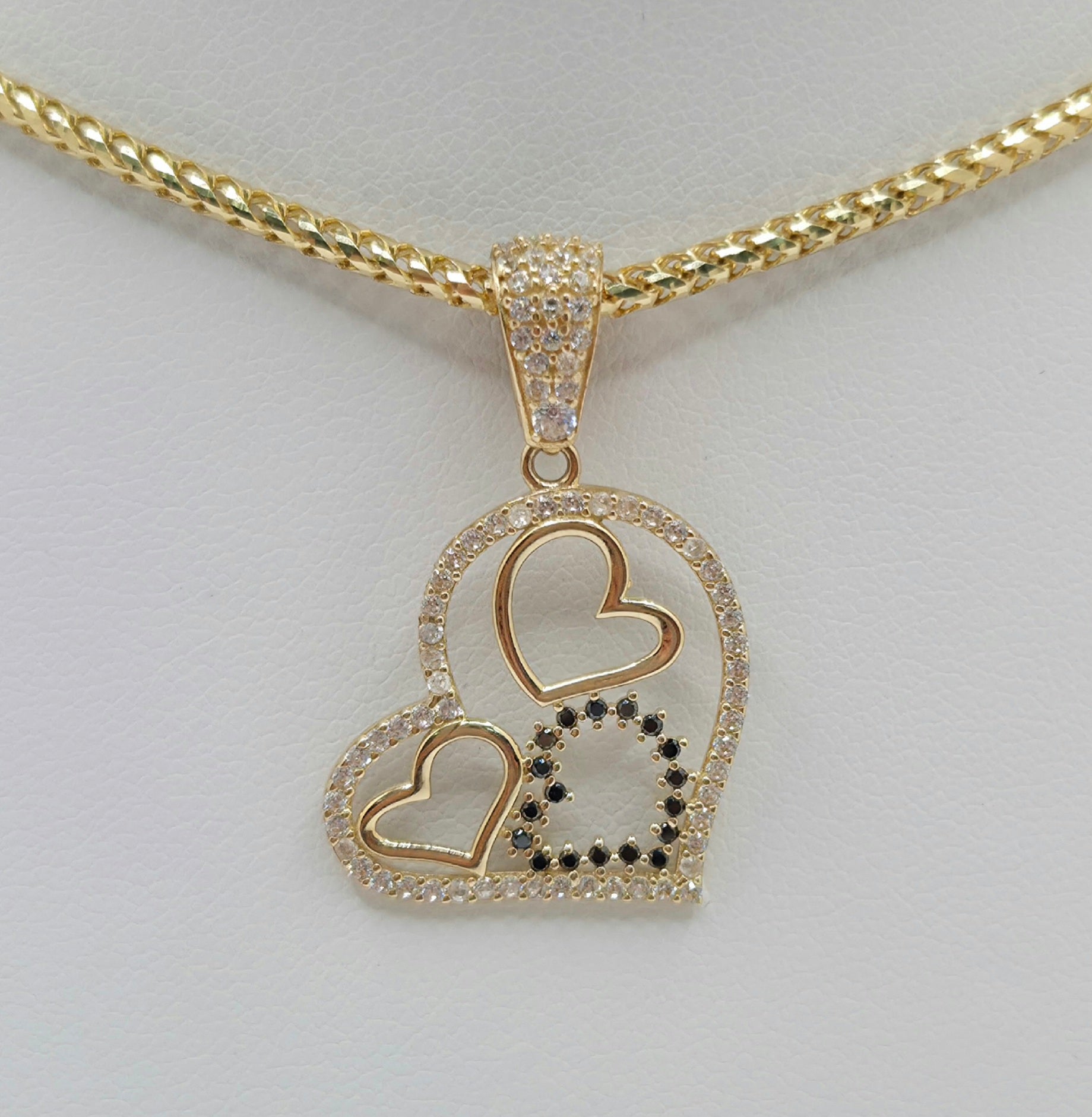 14K CZ SILHOUETTE THREE HEARTS PENDANT – JY Jewelry Wholesale