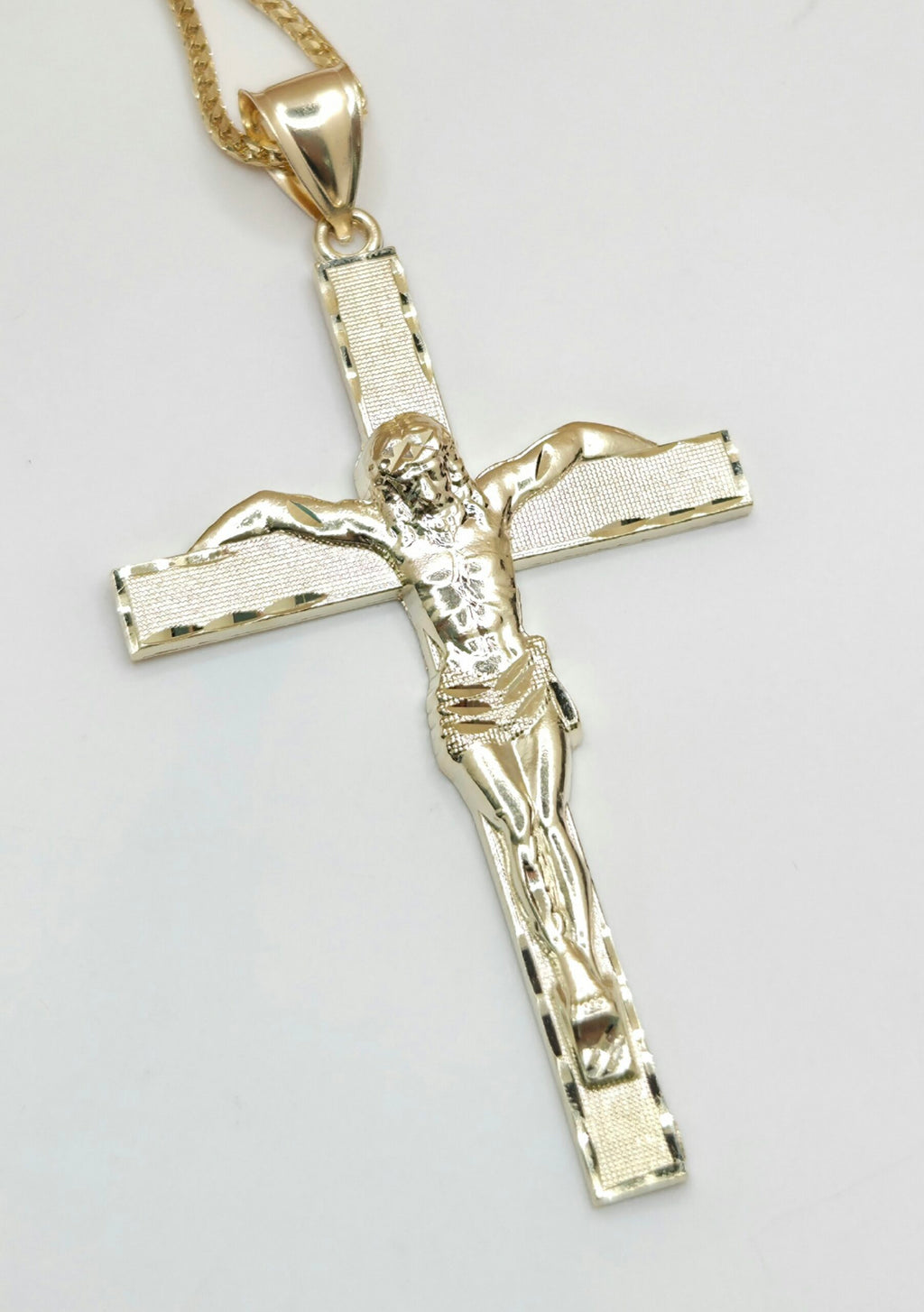 10K LARGE JESUS ON CROSS PENDANT – JY Jewelry Wholesale