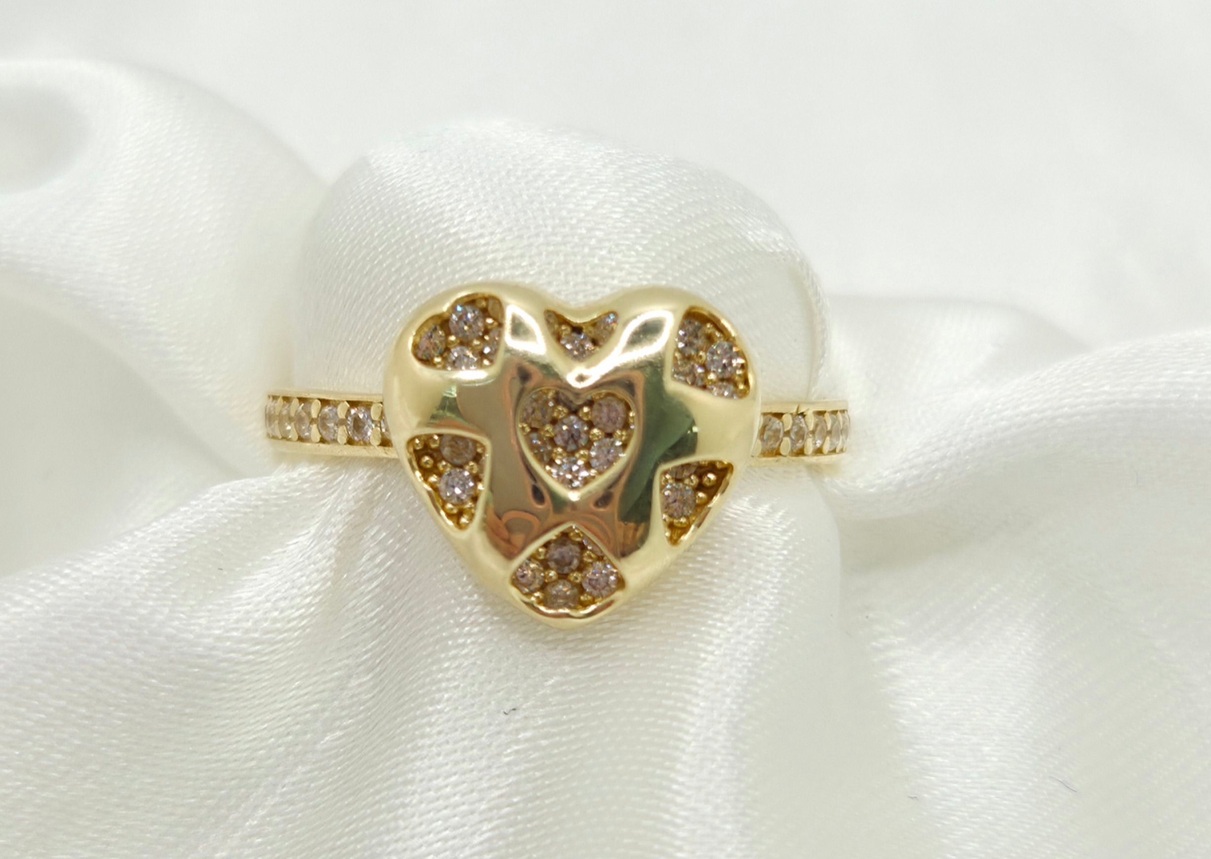 10K SMALLS HEARTS CZ BACKGROUND RING – 7 – JY Jewelry Wholesale