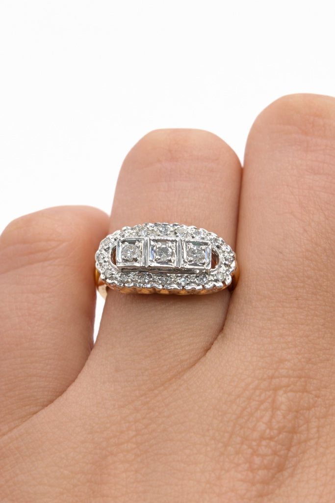 10K ELEGANT SQUARE DESIGN DIAMOND WOMAN'S RING – 6.5 – JY Jewelry Wholesale