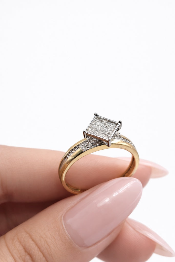 10K SQUARE ELEGANT DIAMOND WOMAN'S RING – 6.5 – JY Jewelry Wholesale