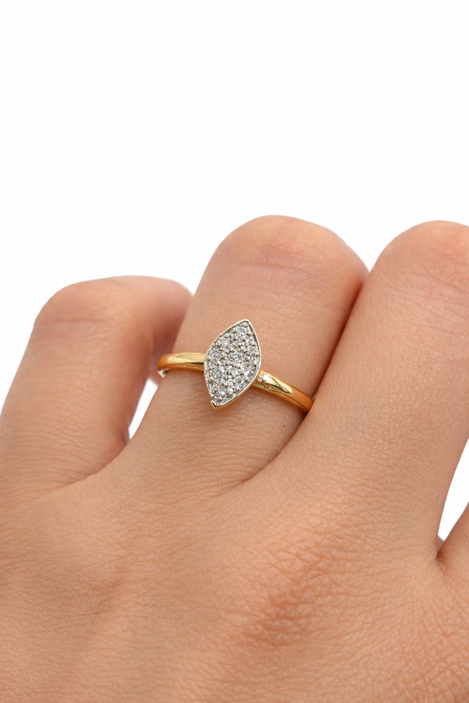 10K ALMOND DIAMOND PROMISE RING – 7.5 – JY Jewelry Wholesale