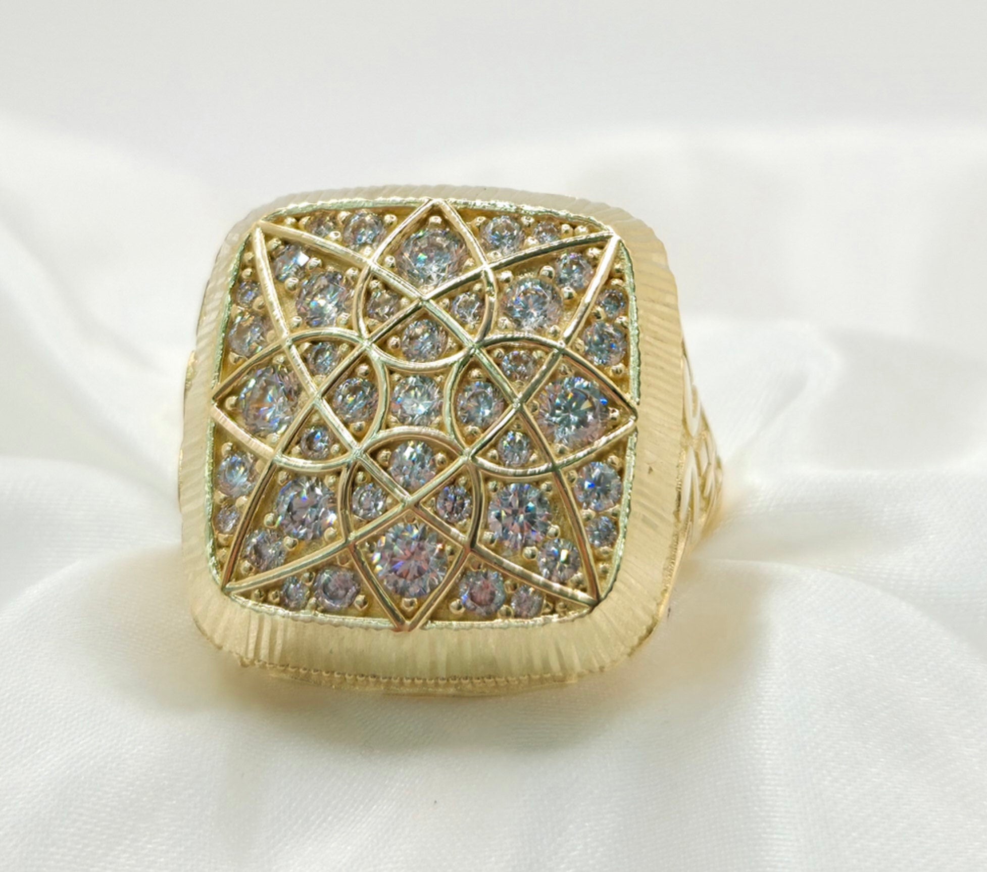 14K SQUARE ROSETTA MEN'S RING – 11.5 – JY Jewelry Wholesale