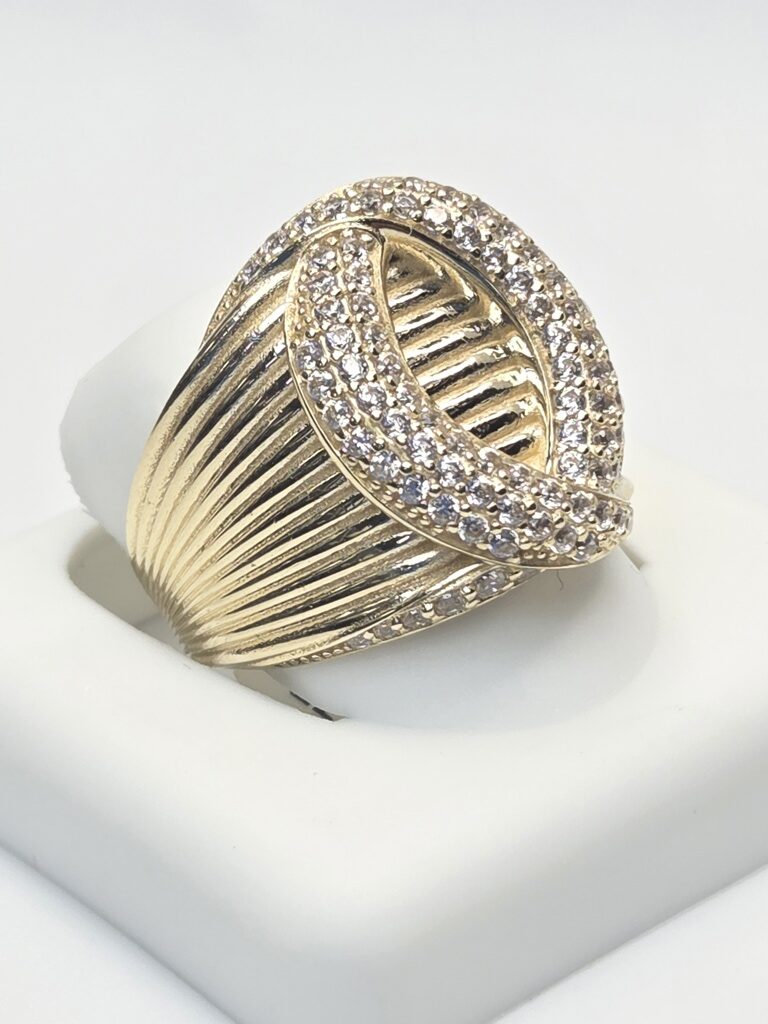 10K VINTAGE CA DETAIL OAVL DESIGN WOMAN'S RING – 8 – JY Jewelry Wholesale