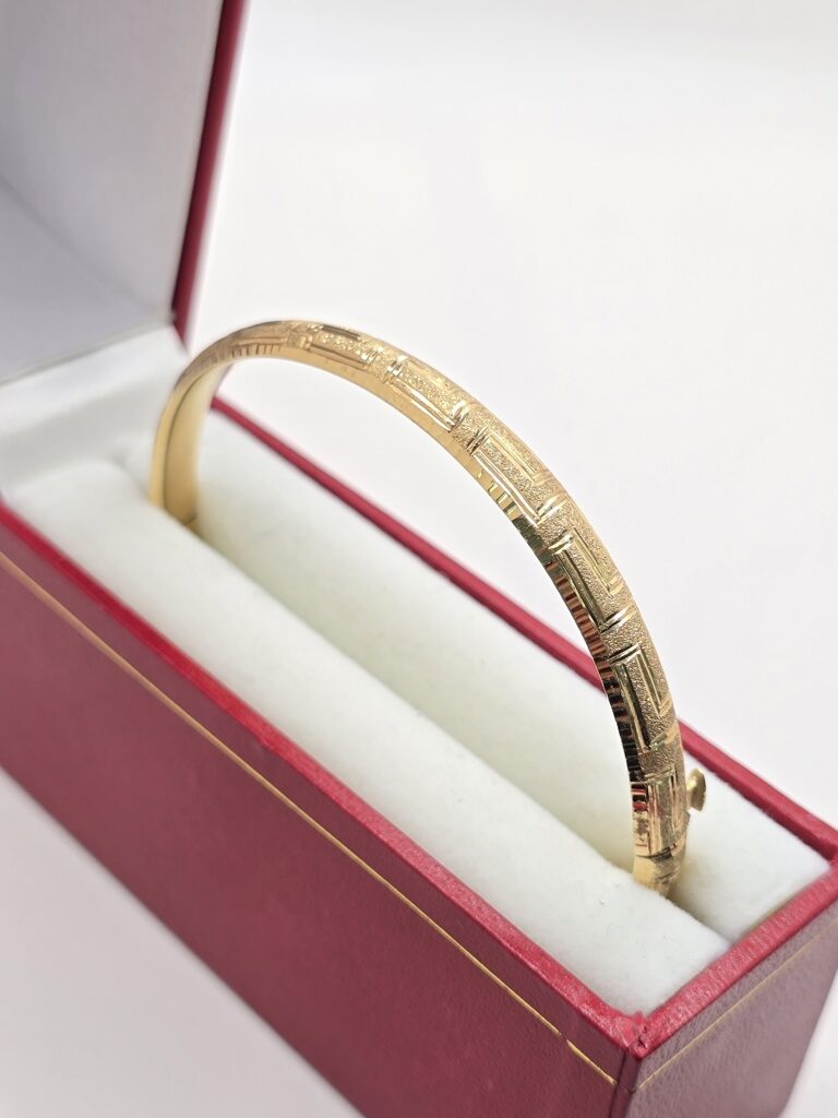 14K GREEK STYLE BANGLE – 6mm – JY Jewelry Wholesale
