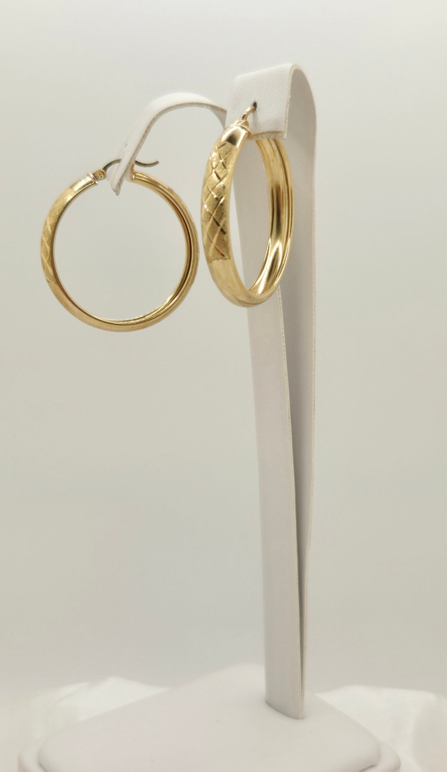 10K VINTAGE DESIGN HOOPS EARRINGS – 4 – JY Jewelry Wholesale