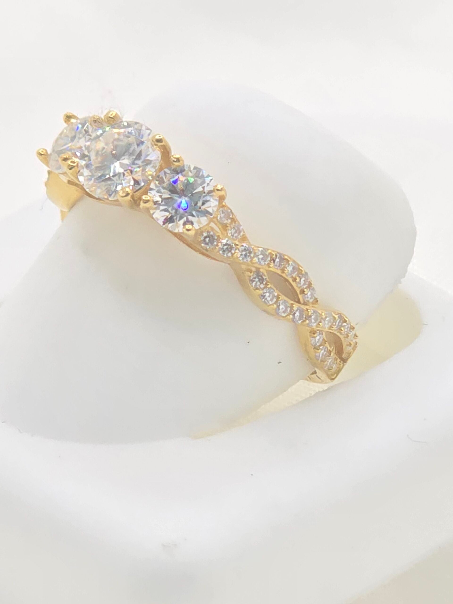 14K YG ROUND BRILLIANT PAST PRESENT ANS FUTURE MOISSANITE 1CT RING – 7 – JY Jewelry Wholesale