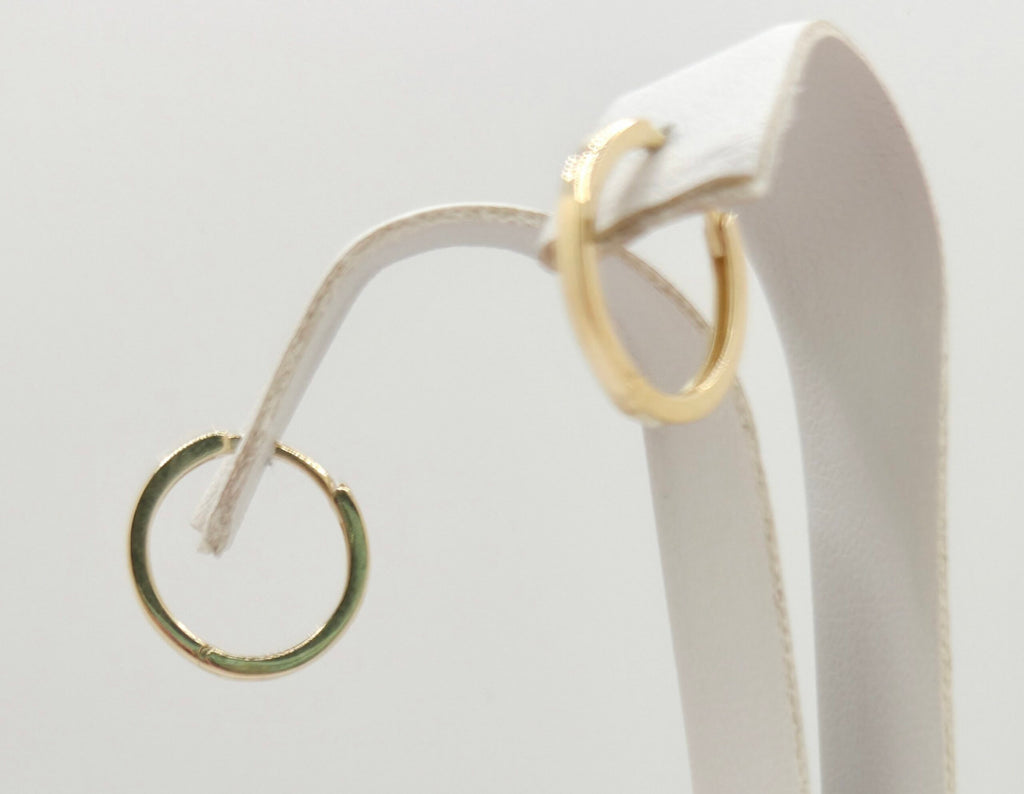 10K PLAIN HOOPS EARRINGS – SMALL – JY Jewelry Wholesale