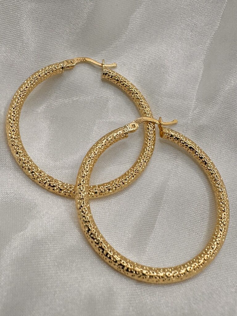 10K NEVADAS HOOPS EARRINGS – 5 3MM – JY Jewelry Wholesale