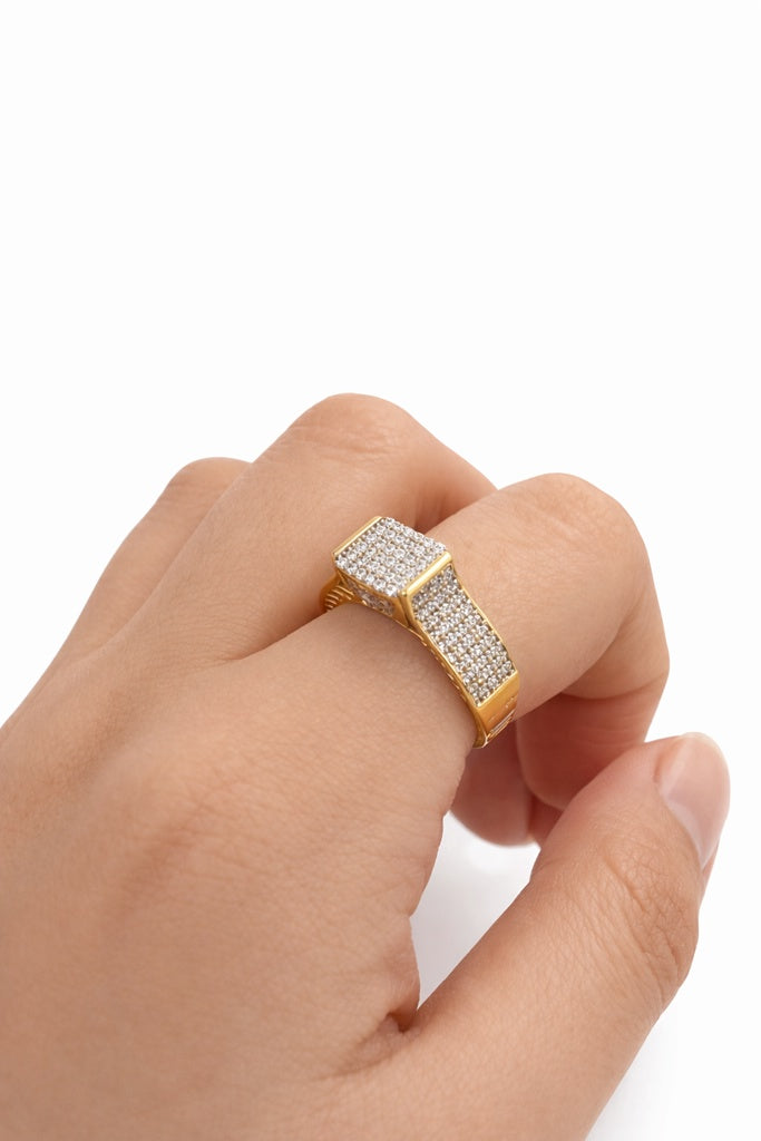10K ELEGANT CZ SQUARE PROMISE RING – 7 – JY Jewelry Wholesale