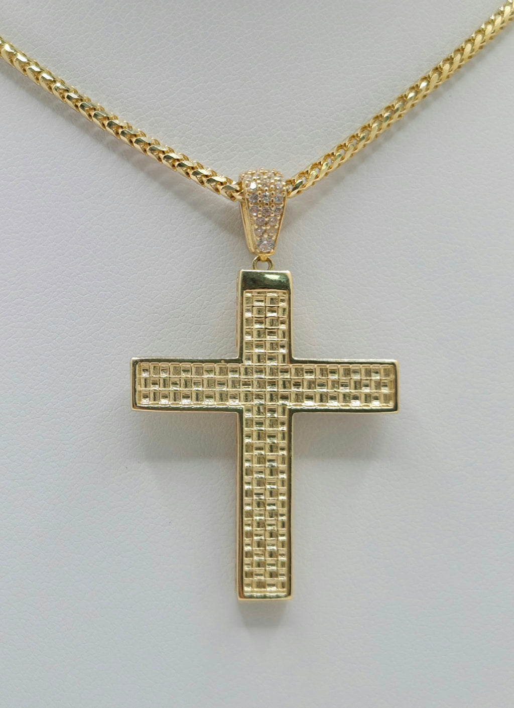 14K SQUARE CUT CROSS PENDANT – JY Jewelry Wholesale