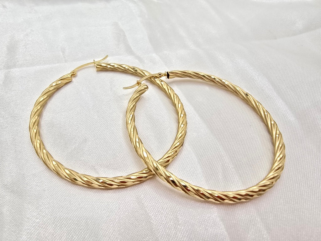 10K ELEGANT DESING TWISTED HOOPS EARRINGS – 5 3MM – JY Jewelry Wholesale
