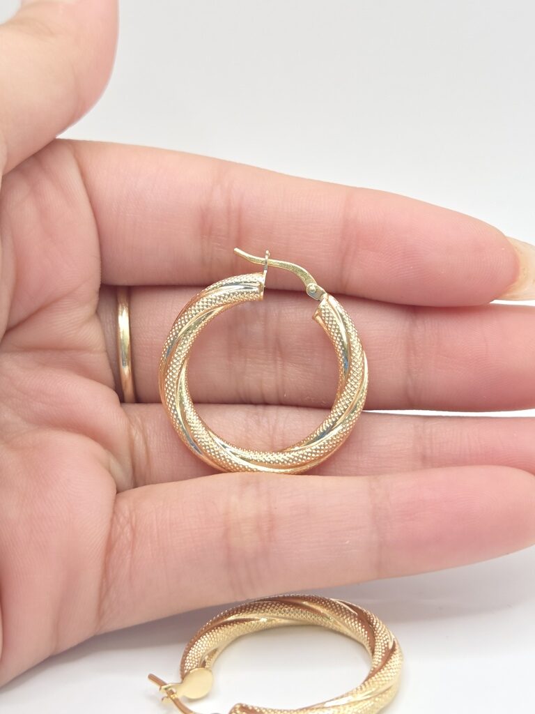 10K CROOKED NEVADAS HOOPS EARRINGS – 4 5MM – JY Jewelry Wholesale