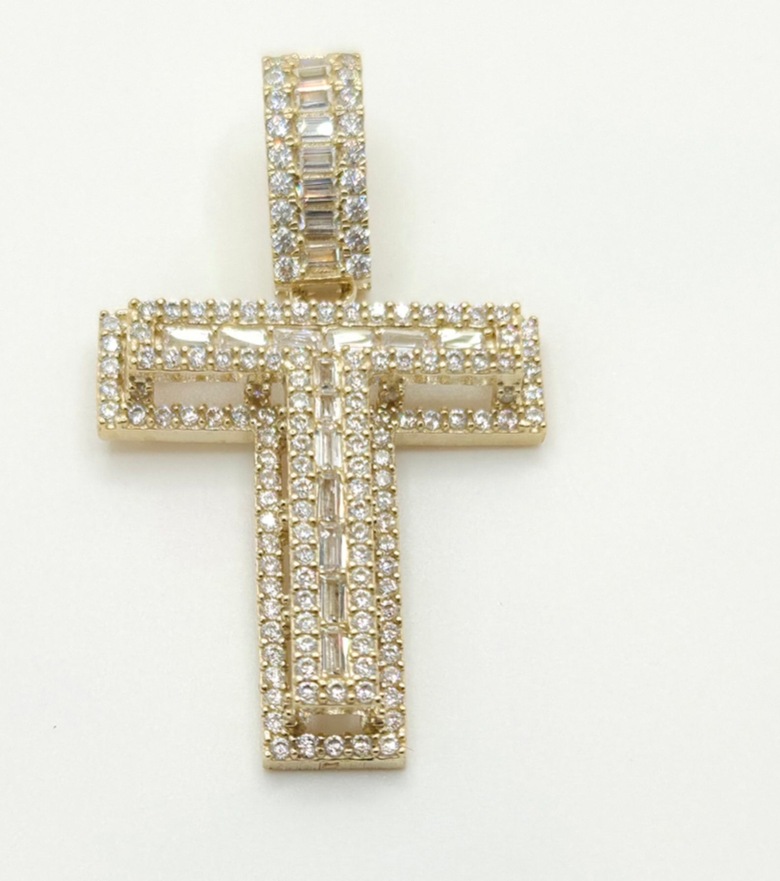 10K SMALL CZ ''T'' LETTER PENDANT – JY Jewelry Wholesale