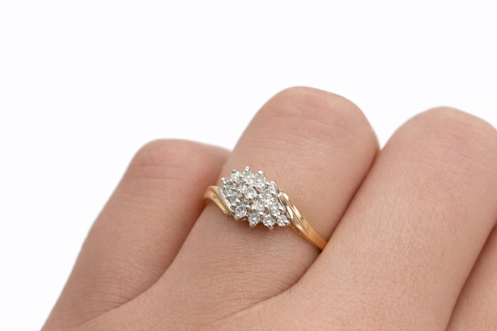 10K DELICATE WOMAN'S DIAMOND RING – 6.5 – JY Jewelry Wholesale
