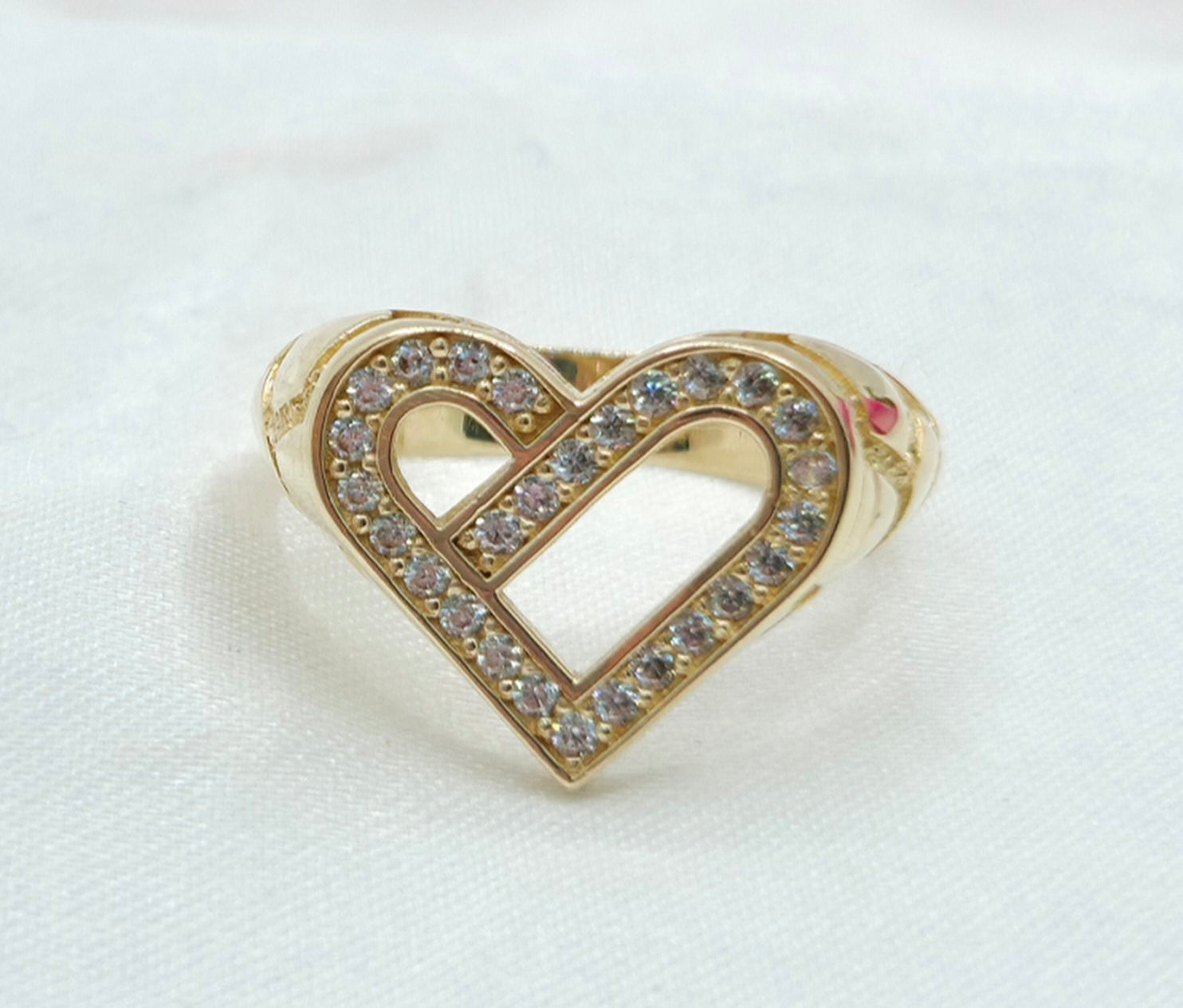 10K MODERN SILHOUETTE HEART WITH ZIRCONIA RING – 7 – JY Jewelry Wholesale