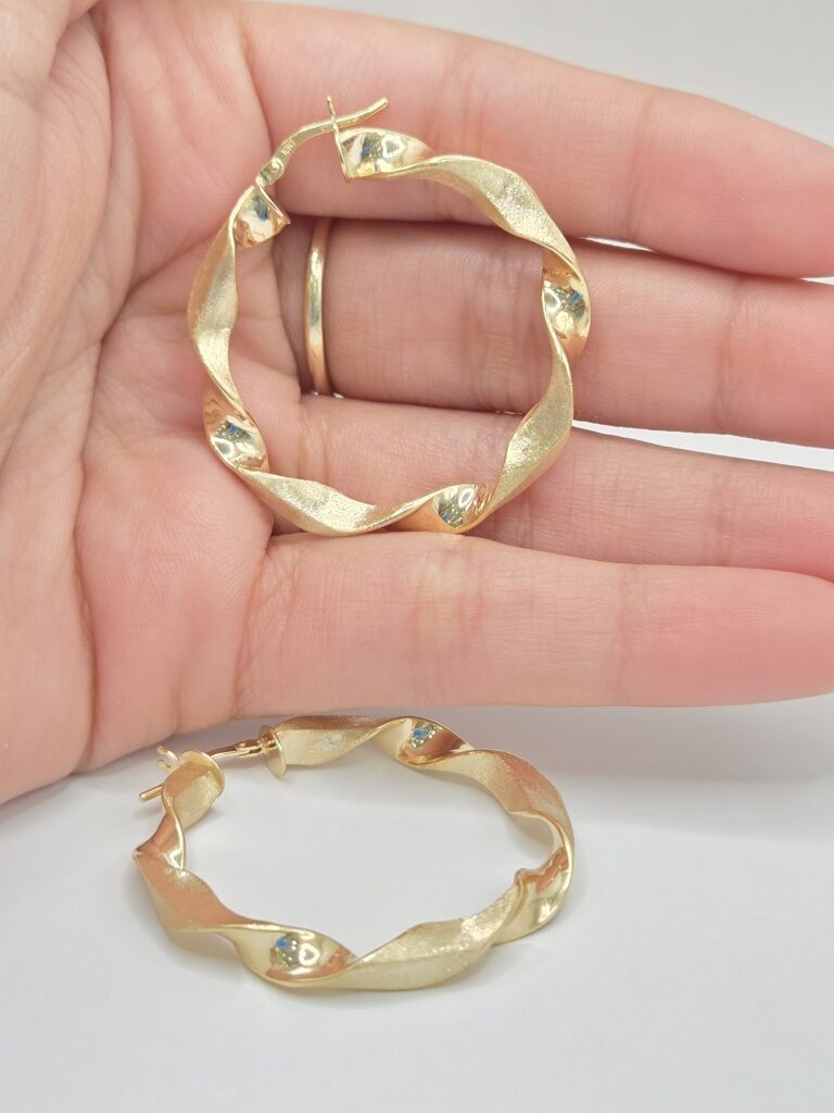 10K NEW STYLE CROOKED ELEGANT HOOPS EARRINGS – 3 – JY Jewelry Wholesale