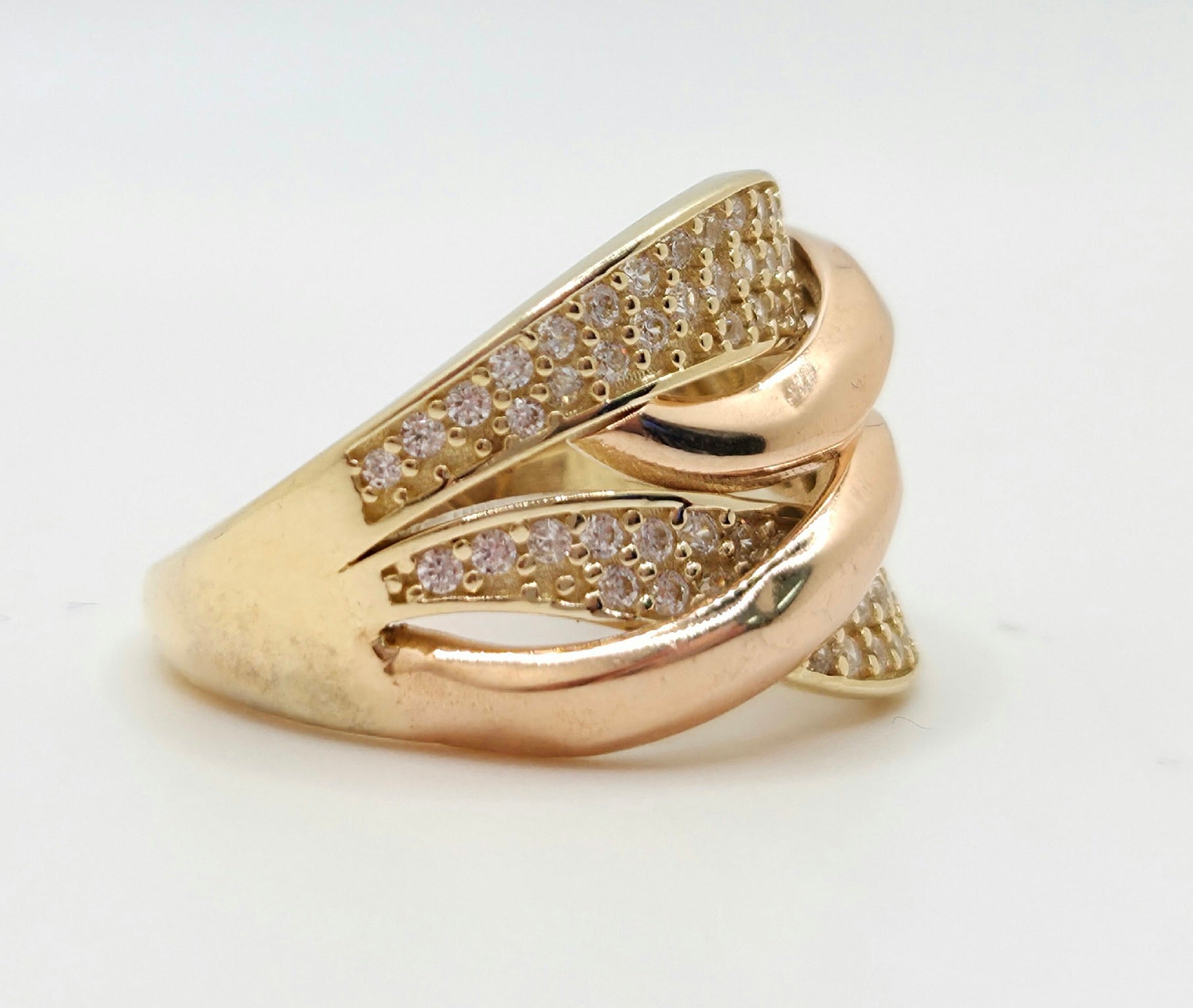 14K MODERN CZ TWO TONE INTERTWINED RING – 8 – JY Jewelry Wholesale