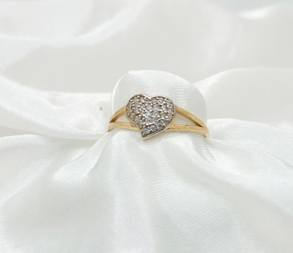 10K SMALL CZ HEART RING – 6.5 – JY Jewelry Wholesale
