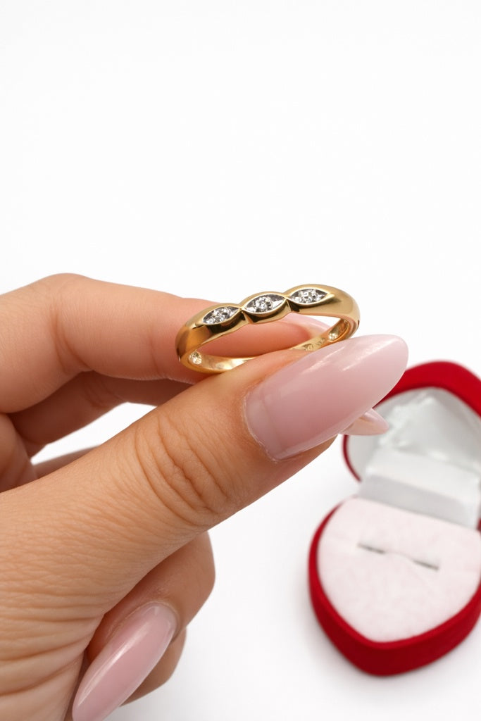 10K DELICATE THREE OVALS DIAMOND RING – 10 – JY Jewelry Wholesale