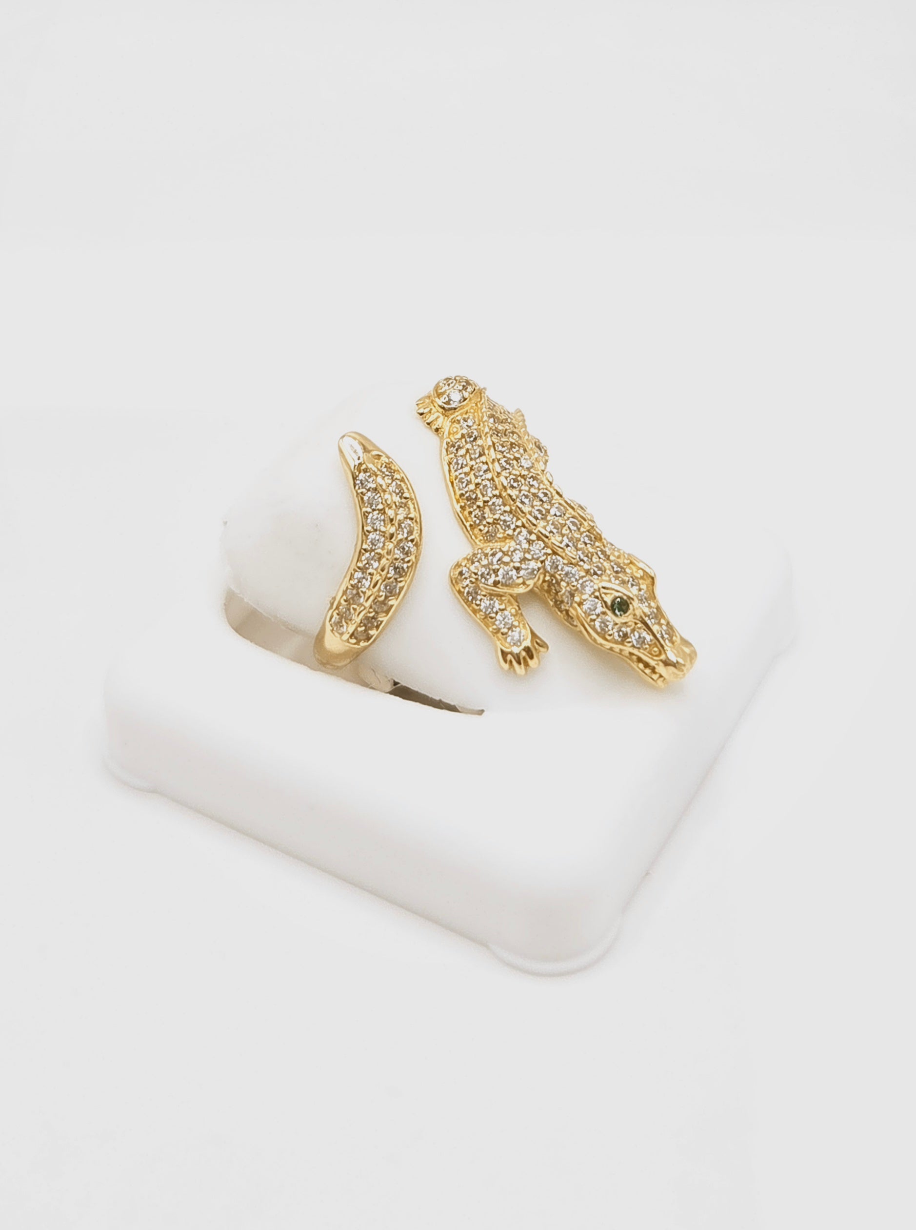 14K EXOTIC CROCODILE RING FILLED WITH CZ AND GREEN EYES – 8 & 9 – JY Jewelry Wholesale