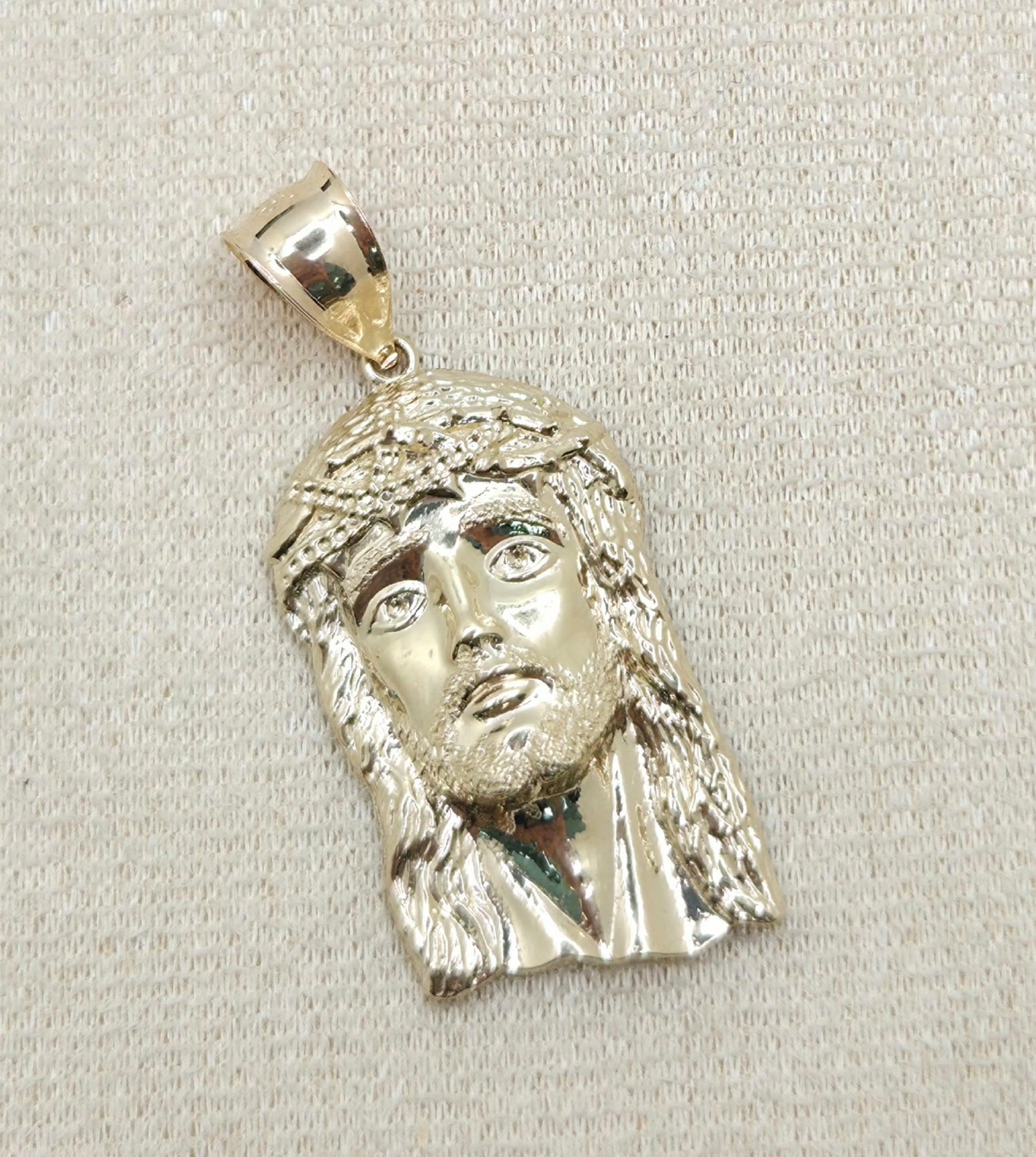 10K SMALL JESUS FACE PENDANT – JY Jewelry Wholesale