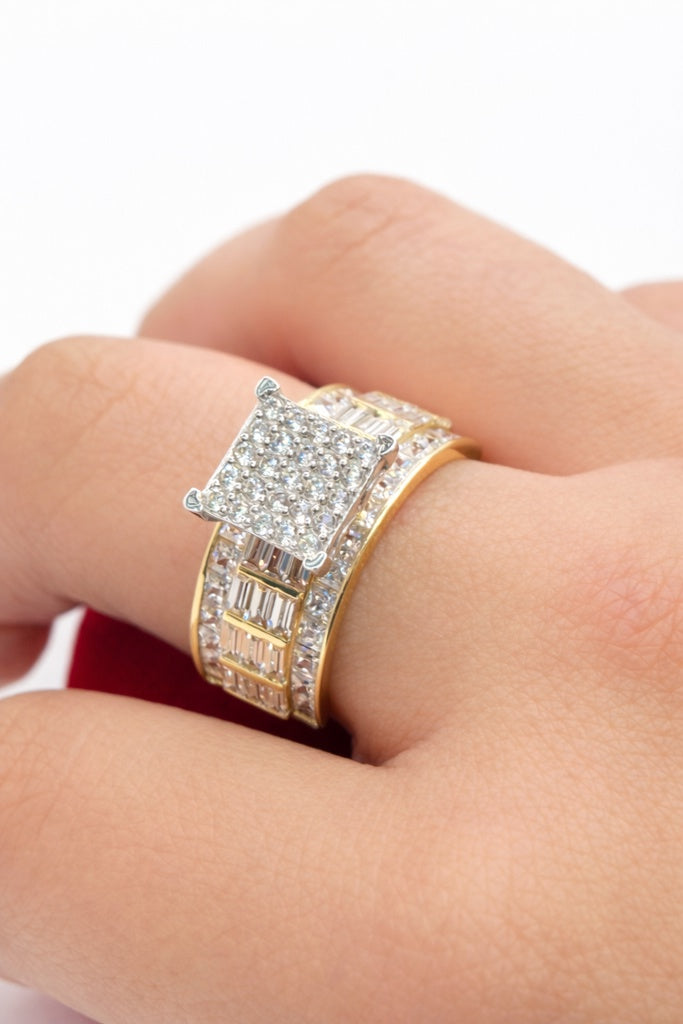 10K ELEGANT CZ & BAGUETTE PROMISE RING – 8 & 9 – JY Jewelry Wholesale