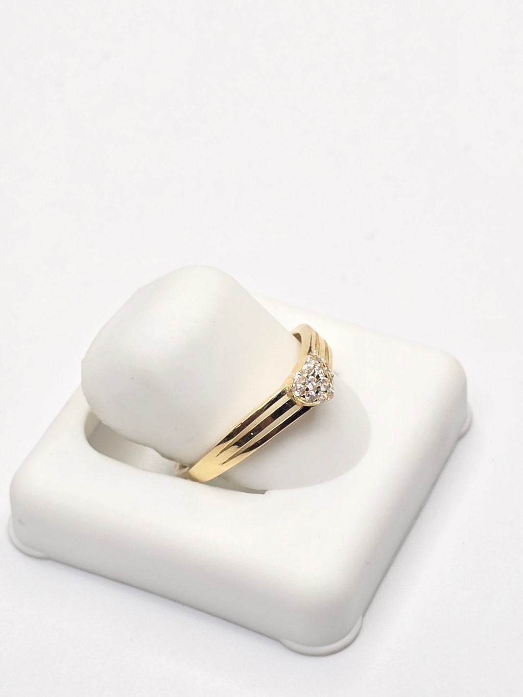 14K DELICATE CZ HEART RING – 7 – JY Jewelry Wholesale