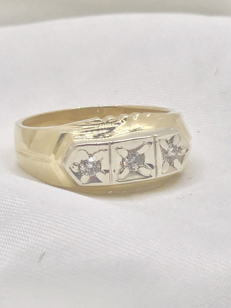 14K 3 STONE STATEMENT DIAMOND RING – 8.5 – JY Jewelry Wholesale