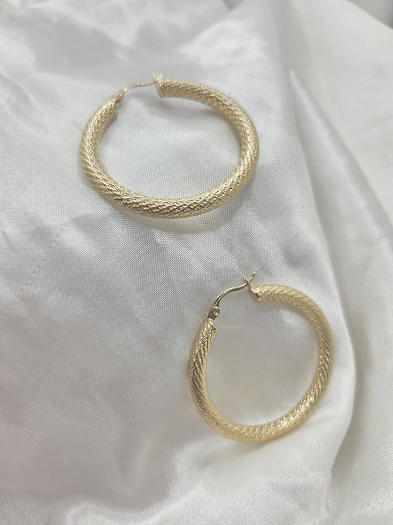 10K NEVADAS HOOPS EARRINGS – 6 4MM – JY Jewelry Wholesale