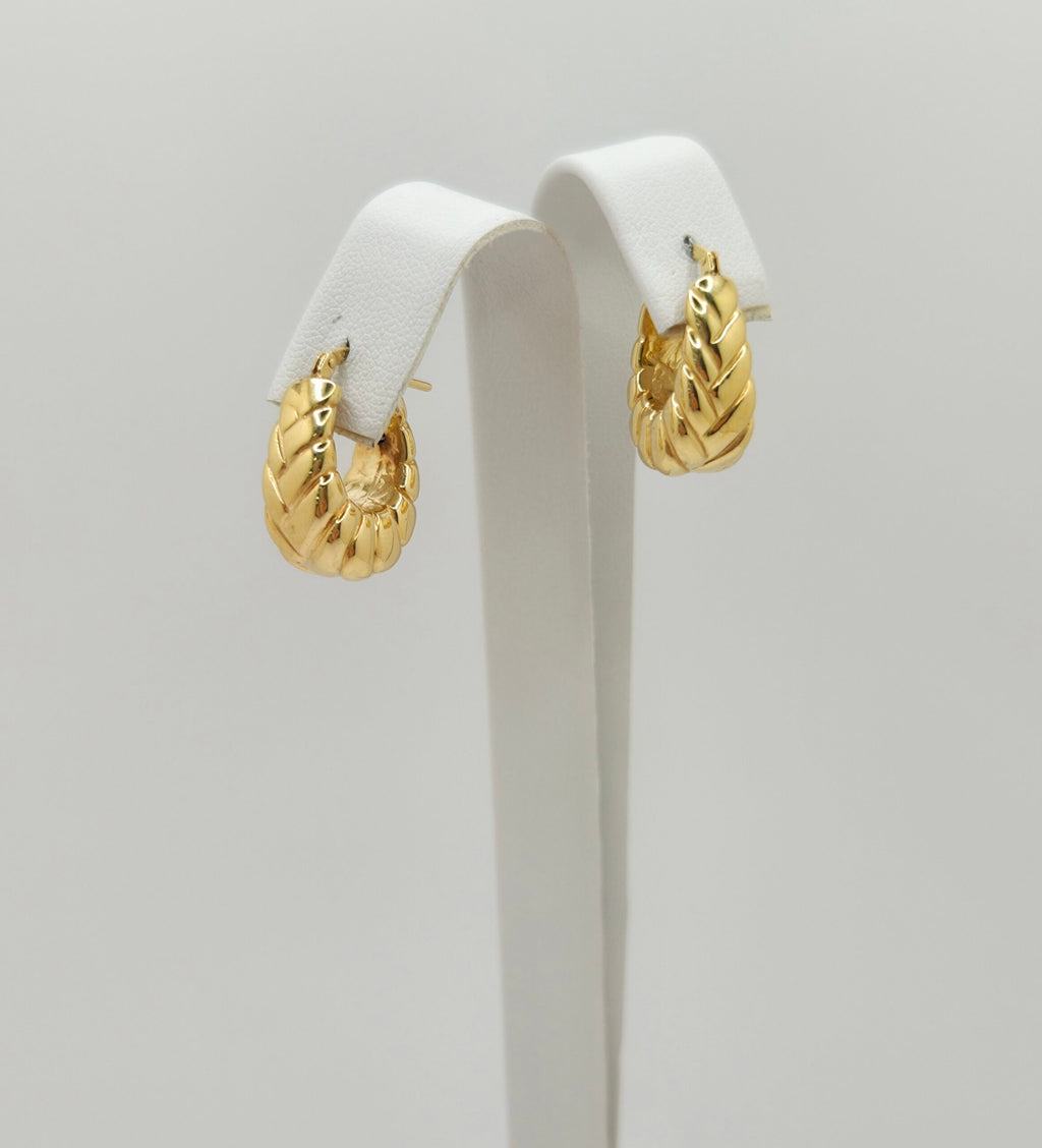 10K SMALL MODERN CROISSANT DESIGN – JY Jewelry Wholesale