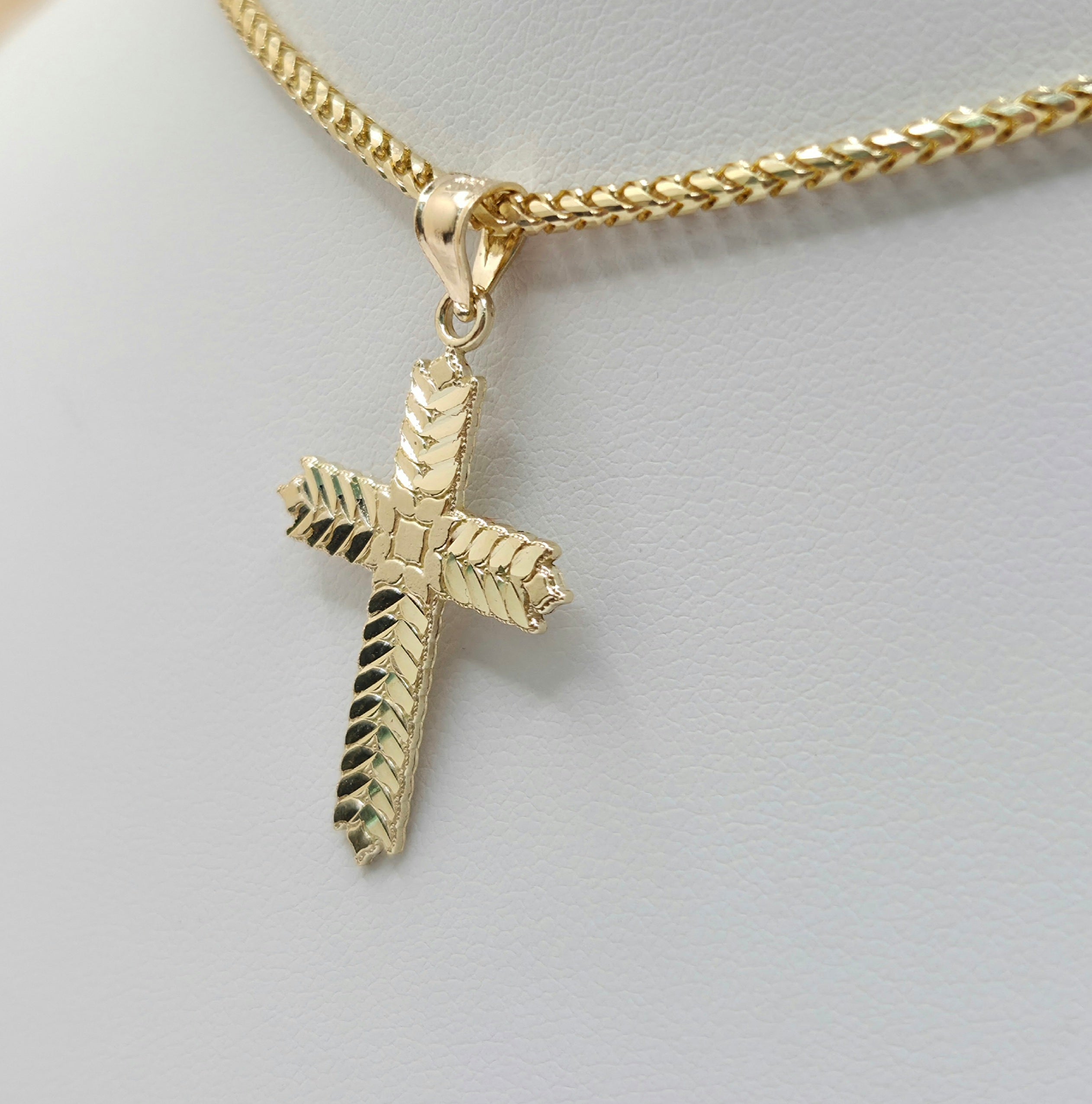 10K SMALL DIAMOND CUT CROSS PENDANT – JY Jewelry Wholesale
