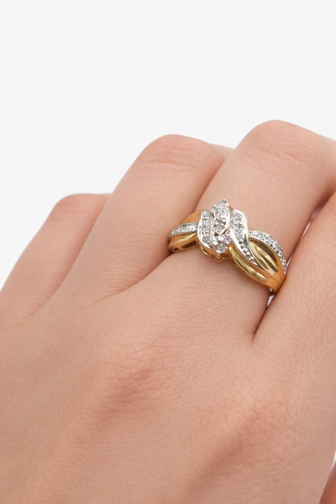 10K EXOTIC AND EXCLUSIVE WOMAN'S DIAMOND RING – 7 – JY Jewelry Wholesale