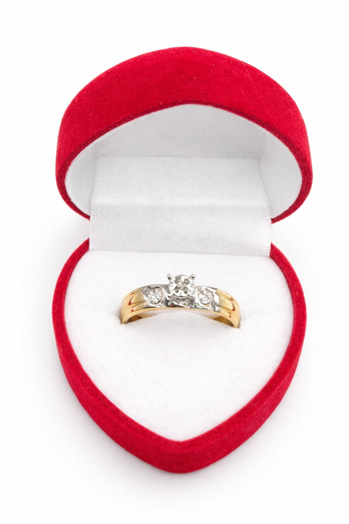 10K DELICATE DIAMOND WOMAN'S RING – 7 – JY Jewelry Wholesale