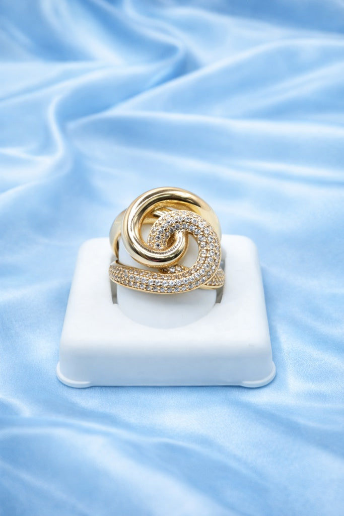 10K MODERN CZ SPIRAL WOMAN'S RING – 8 – JY Jewelry Wholesale