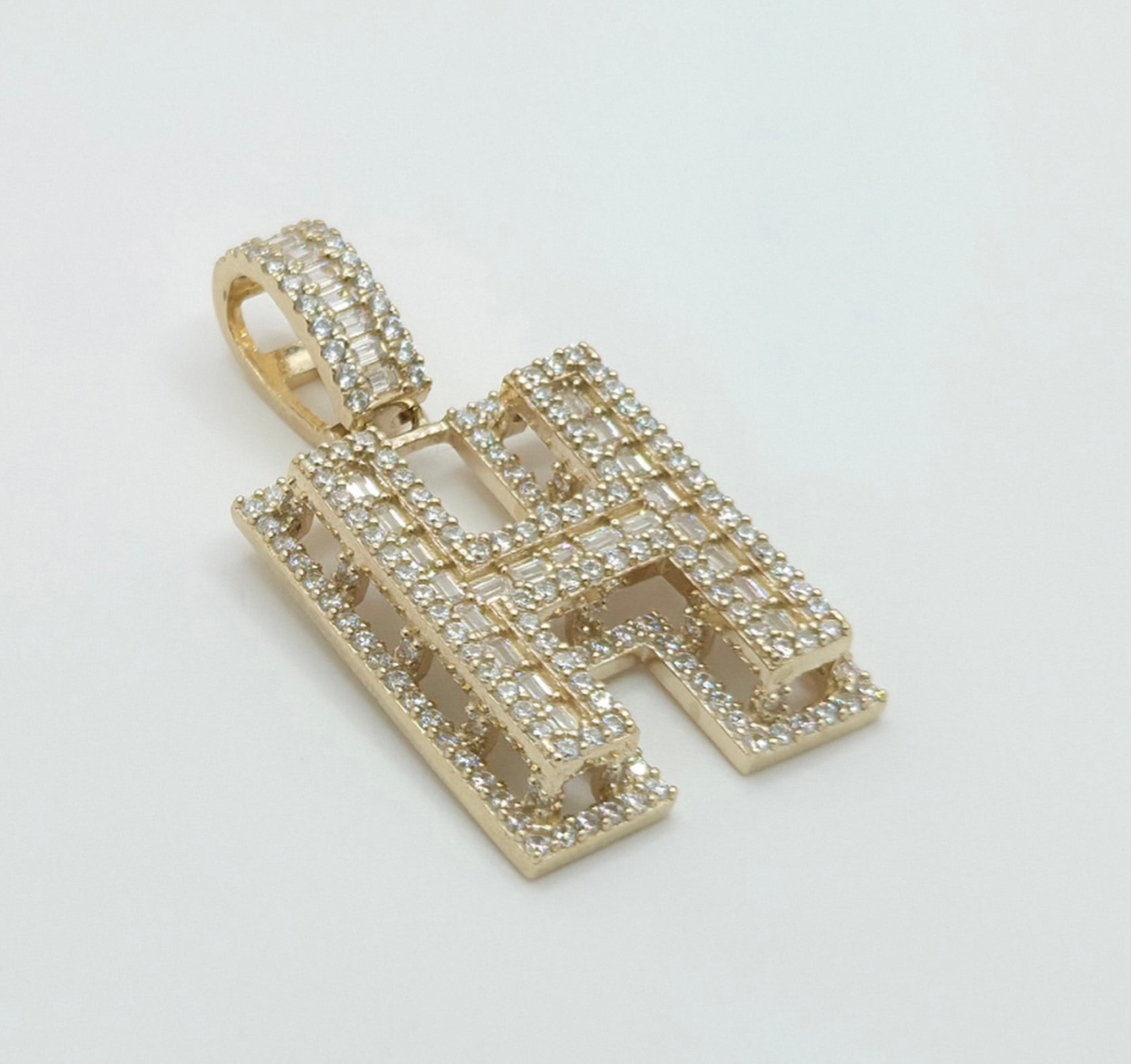 10K SMALL CZ "H" LETTER PENDANT – JY Jewelry Wholesale
