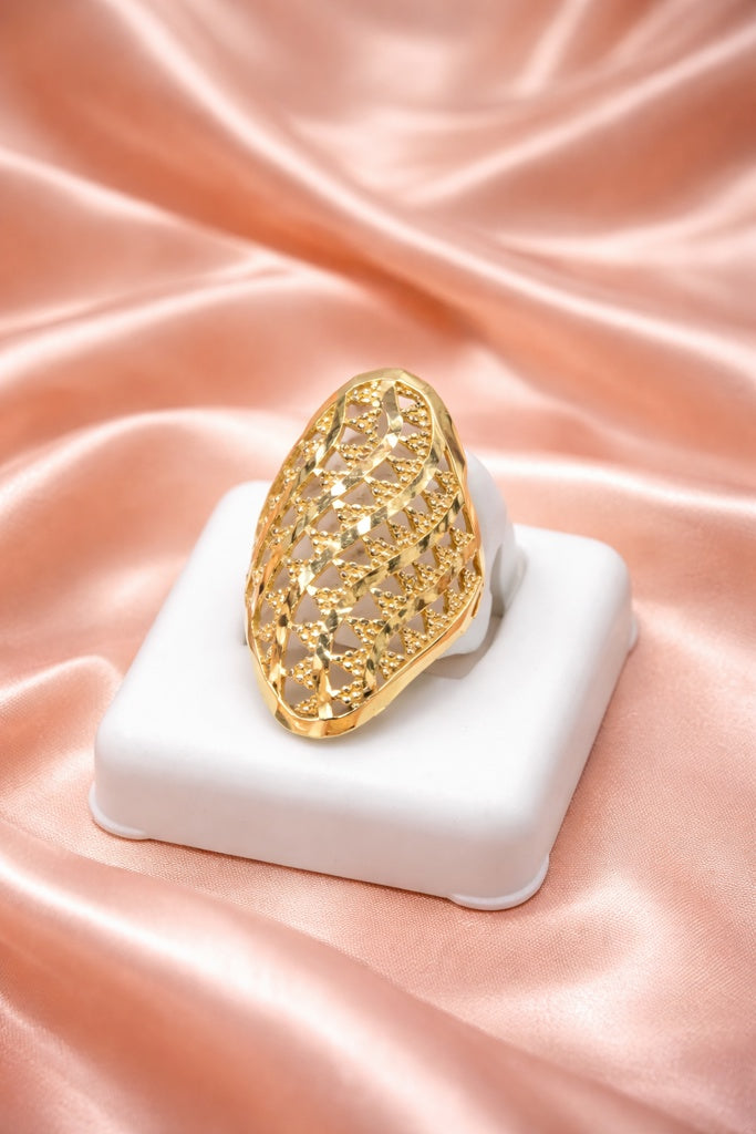 10K MODERN ALMOND SHAPE DIAMOND CUT DETAIL RING – 7.5-8-8.5 – JY Jewelry Wholesale