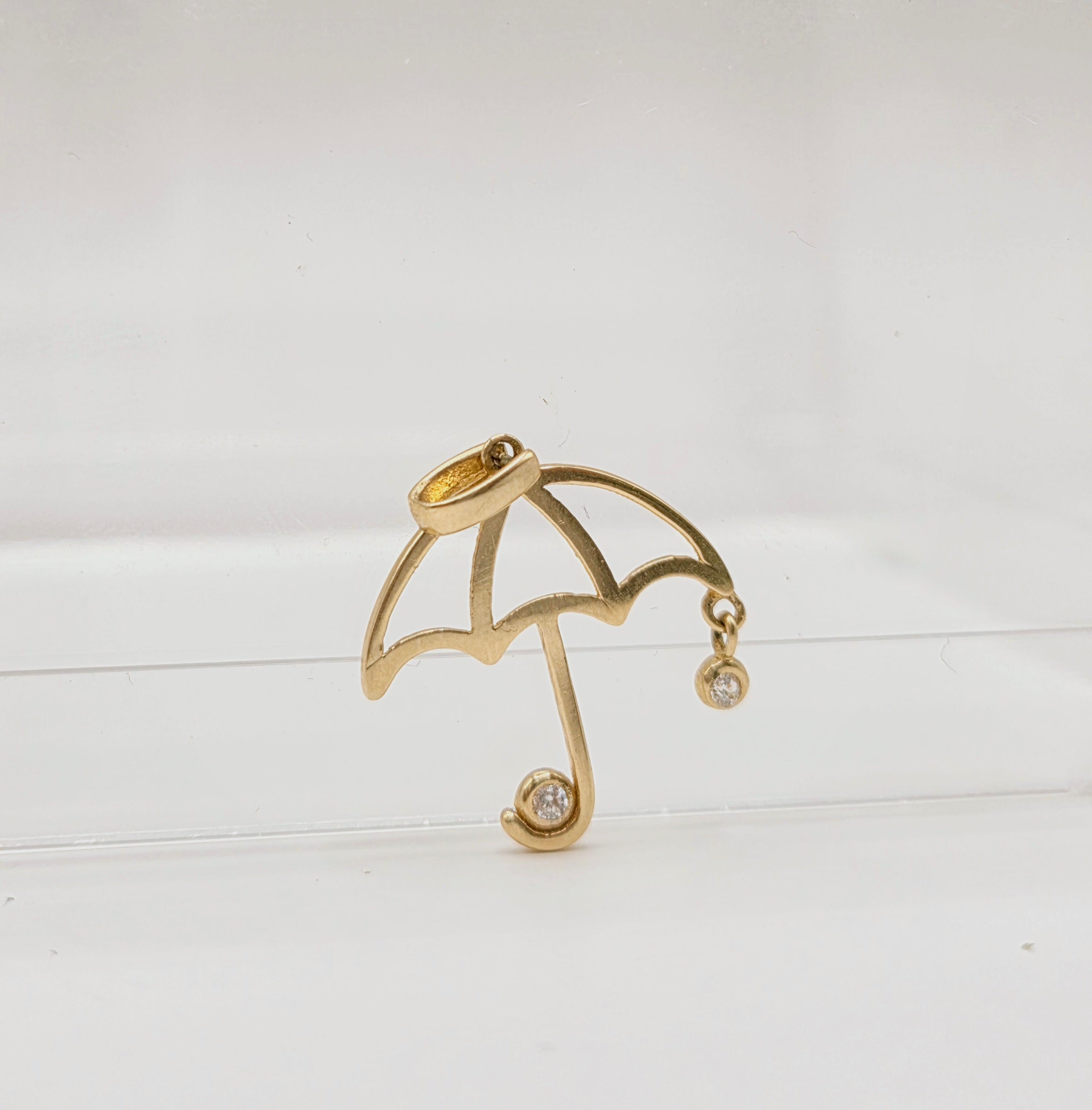 10K SMALL GOLDEN UMBRELLA PENDANT – SMALL – JY Jewelry Wholesale